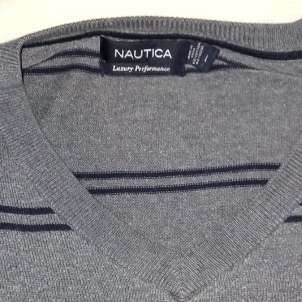 Nautica luxury v neck sweater